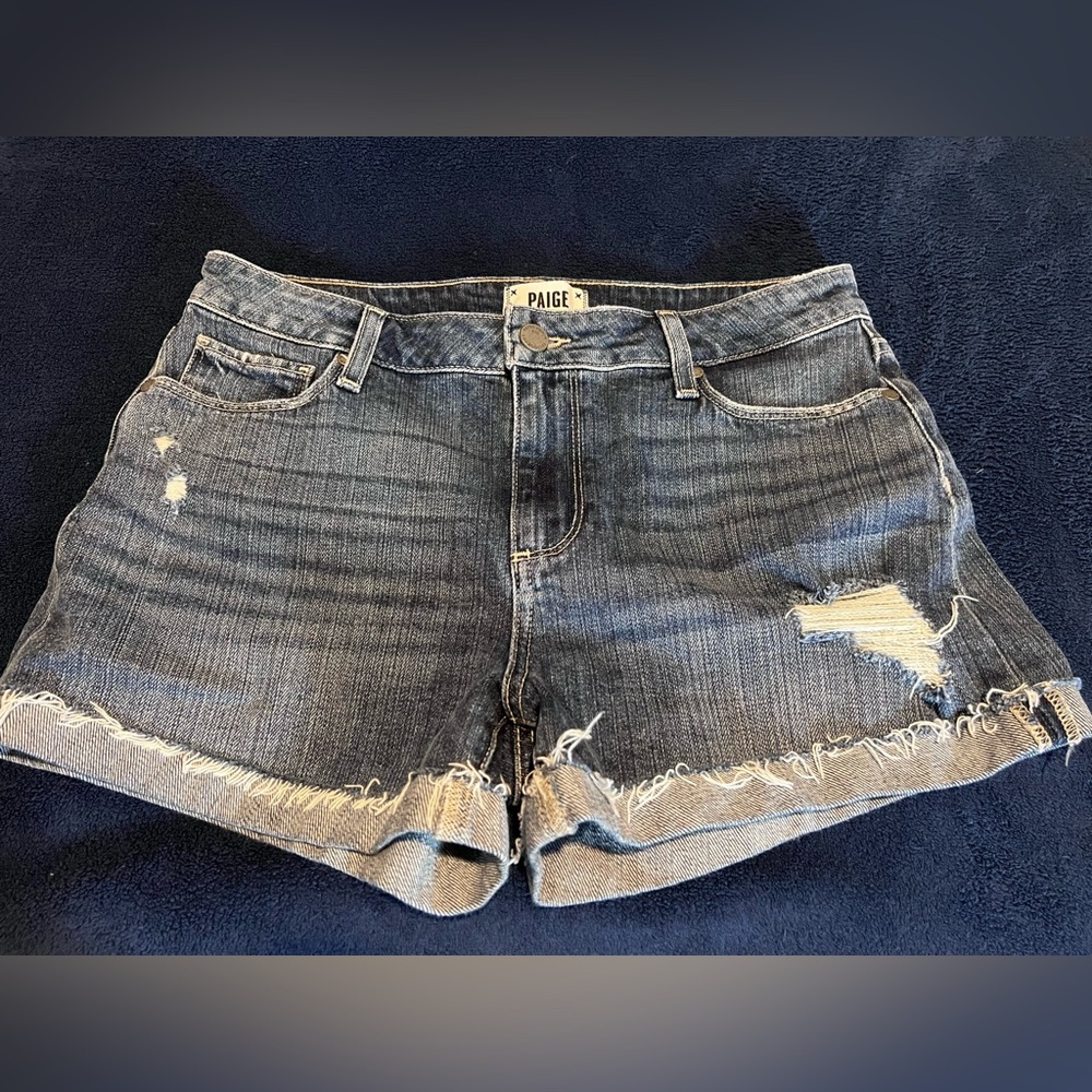Paige Jimmy Jimmy raw cuff jean shorts.